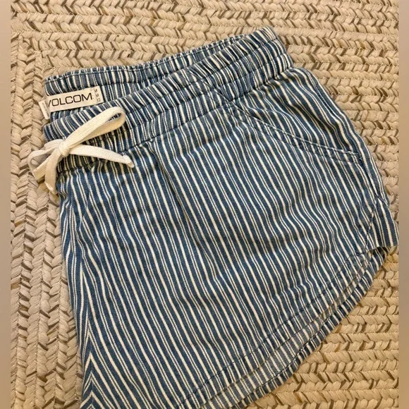 Volcom Blue and White Striped Women's Shorts - Picture 3 of 3